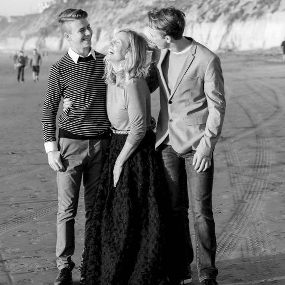 Meet your Posher, Tami - Picture 1 of 1